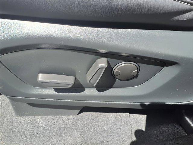used 2022 Ford Explorer car, priced at $34,444