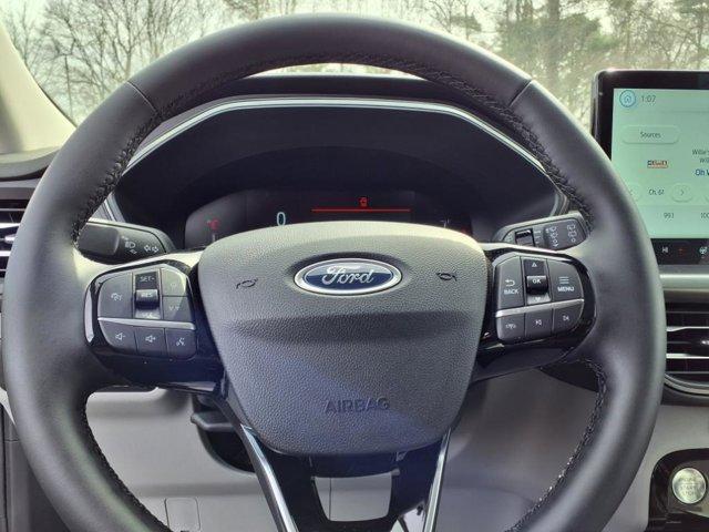 new 2025 Ford Escape car, priced at $36,692