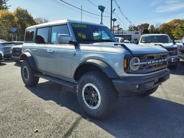 new 2024 Ford Bronco car, priced at $58,699