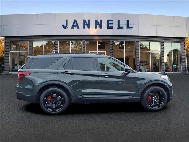 used 2024 Ford Explorer car, priced at $53,880