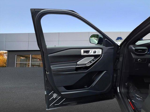 used 2024 Ford Explorer car, priced at $53,880
