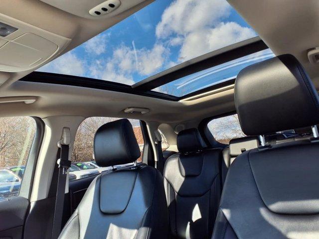 used 2021 Ford Edge car, priced at $28,991