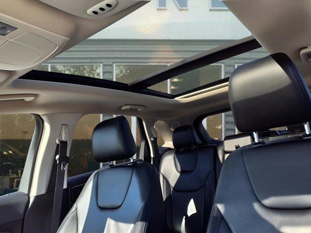 used 2021 Ford Edge car, priced at $28,991