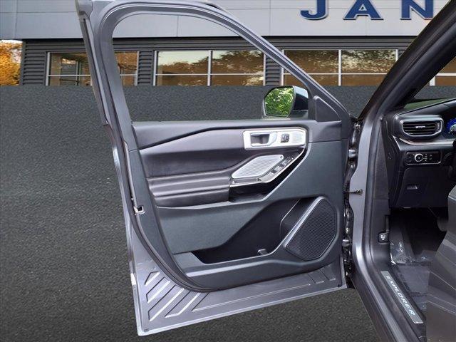 used 2023 Ford Explorer car, priced at $49,993
