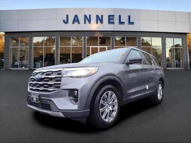 new 2025 Ford Explorer car, priced at $49,934