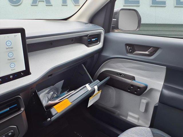 new 2025 Ford Maverick car