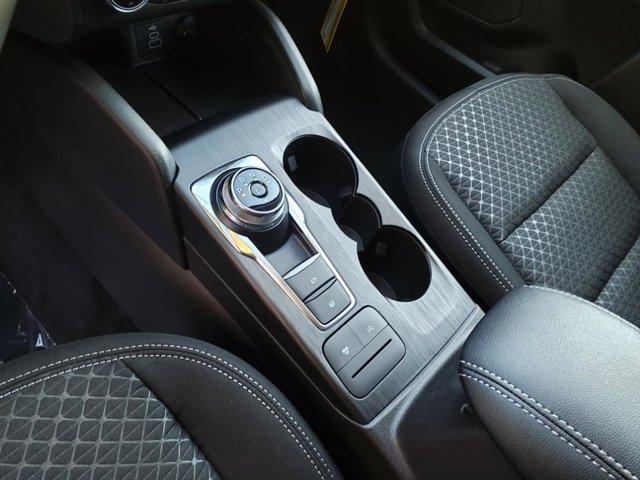 new 2025 Ford Escape car, priced at $30,635