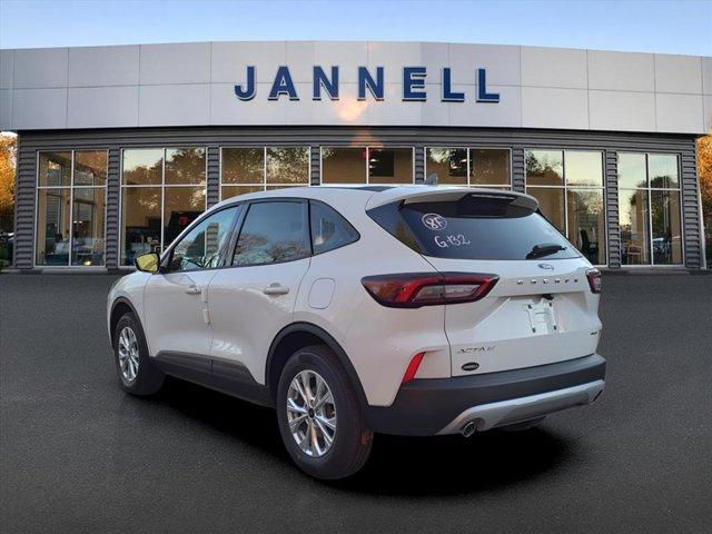 new 2025 Ford Escape car, priced at $32,396