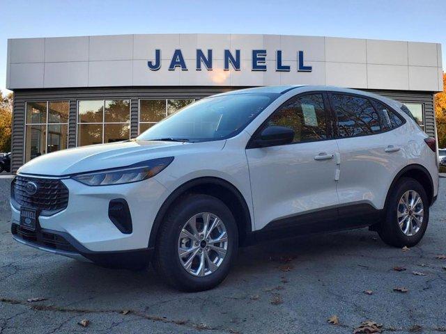 new 2025 Ford Escape car, priced at $30,635