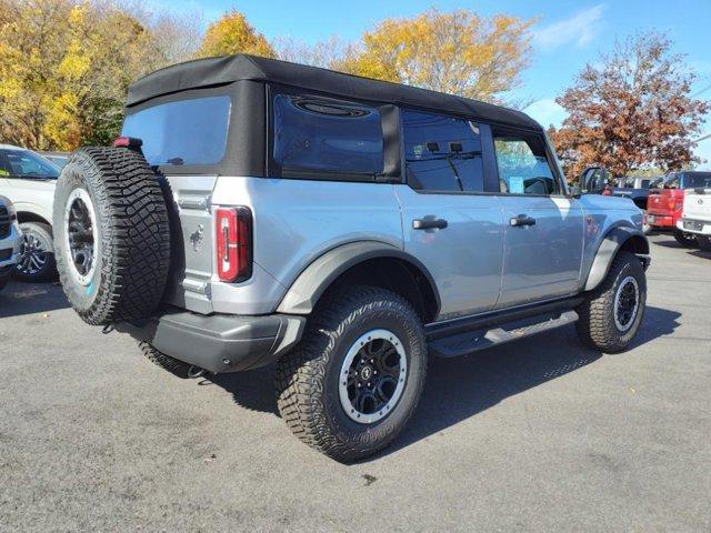new 2024 Ford Bronco car, priced at $61,337