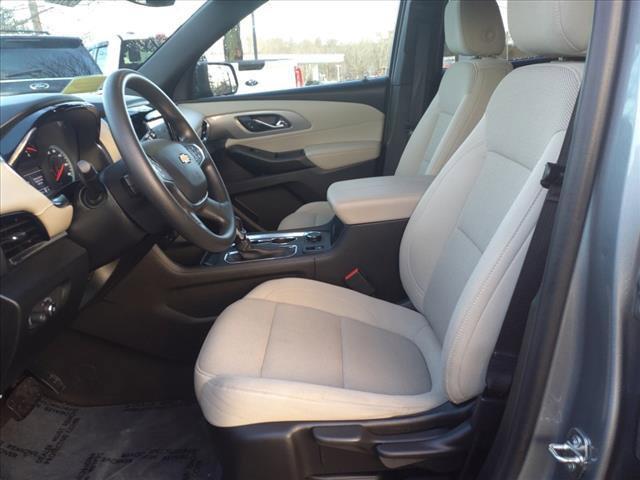 used 2023 Chevrolet Traverse car, priced at $29,995