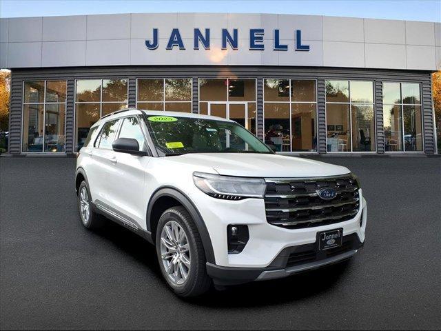 new 2025 Ford Explorer car