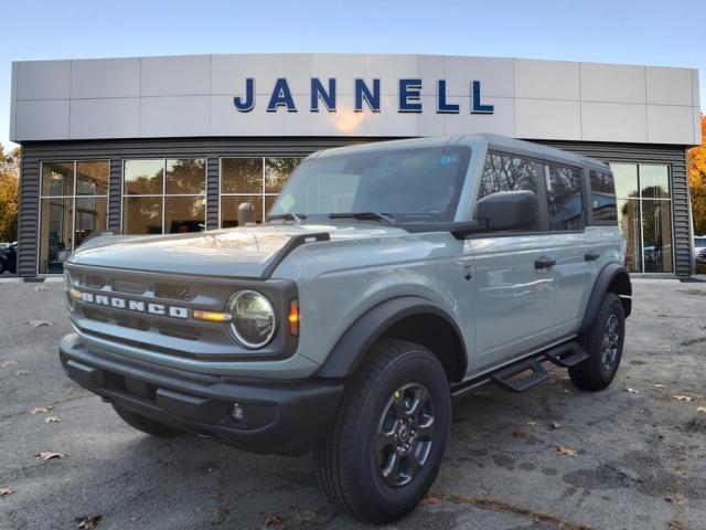 new 2024 Ford Bronco car, priced at $48,499