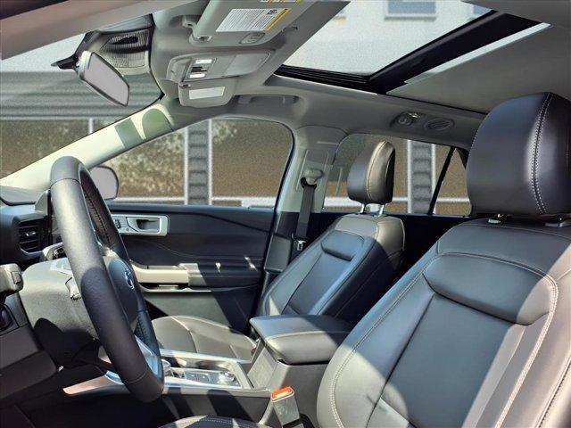 used 2024 Ford Explorer car, priced at $41,777