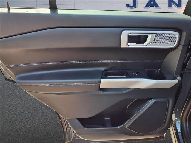 used 2024 Ford Explorer car, priced at $41,777