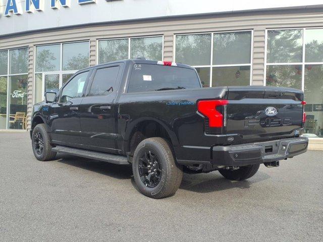 new 2025 Ford F-150 Lightning car
