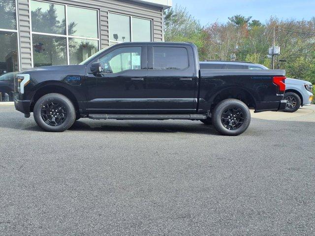 new 2025 Ford F-150 Lightning car