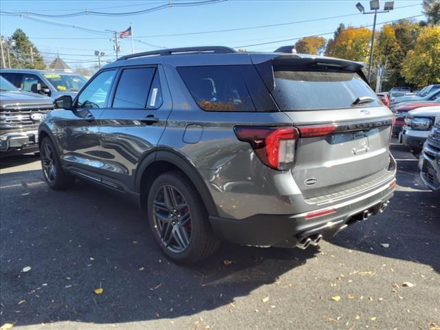 new 2025 Ford Explorer car, priced at $59,998