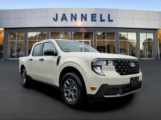 new 2025 Ford Maverick car, priced at $33,897