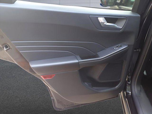 new 2025 Ford Escape car, priced at $35,799