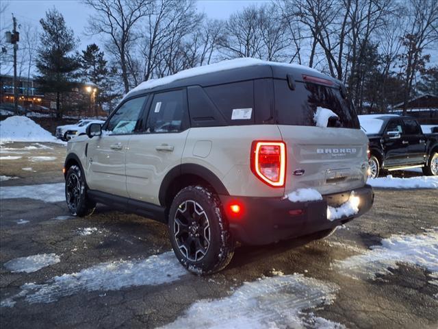 new 2025 Ford Bronco Sport car, priced at $38,999