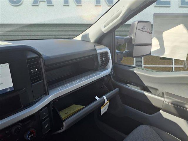 new 2025 Ford F-250 car, priced at $61,294