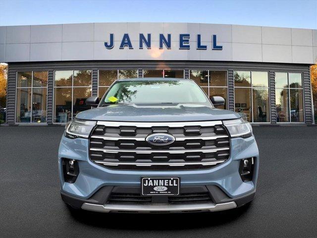 new 2025 Ford Explorer car, priced at $49,868
