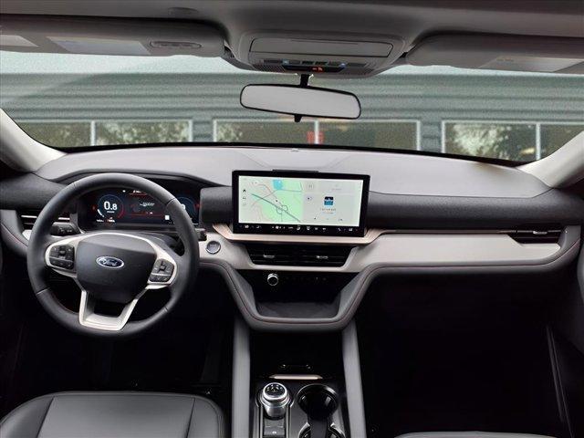 new 2025 Ford Explorer car, priced at $49,868