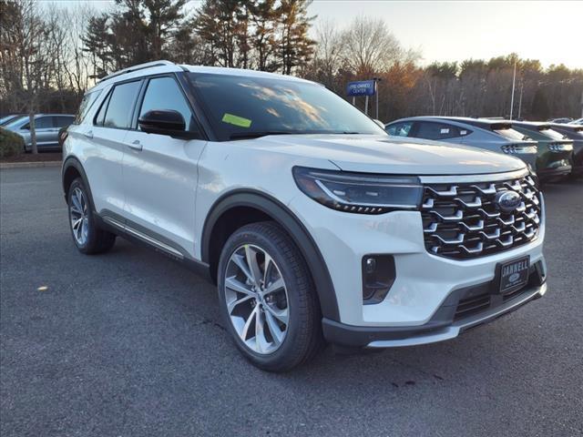 new 2025 Ford Explorer car, priced at $59,758