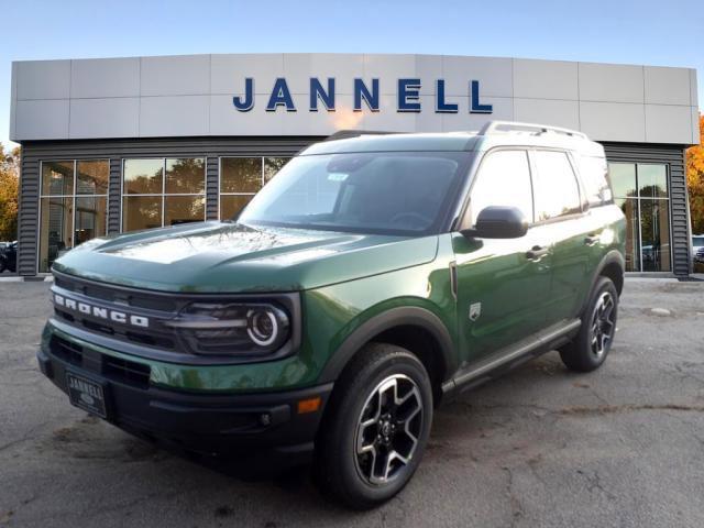 new 2024 Ford Bronco Sport car, priced at $33,922