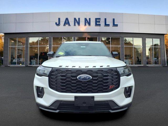 new 2025 Ford Explorer car, priced at $62,249