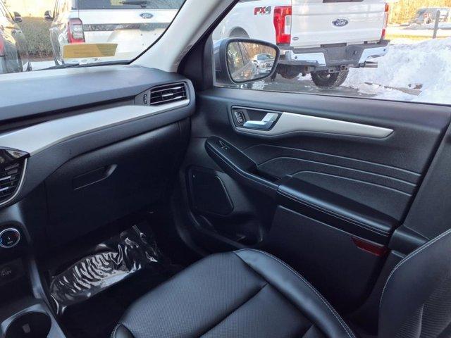 used 2022 Ford Escape car, priced at $25,957