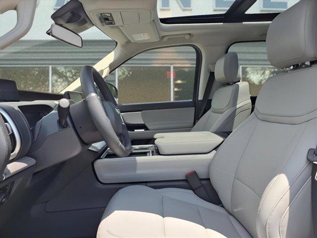new 2025 Ford Expedition car, priced at $73,630