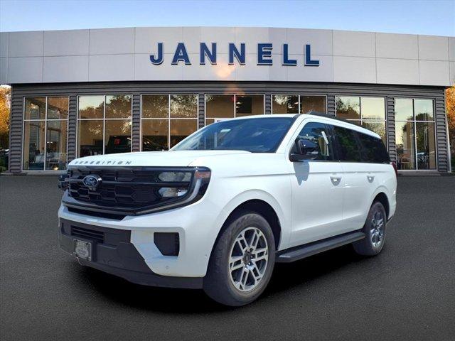 new 2025 Ford Expedition car, priced at $73,630