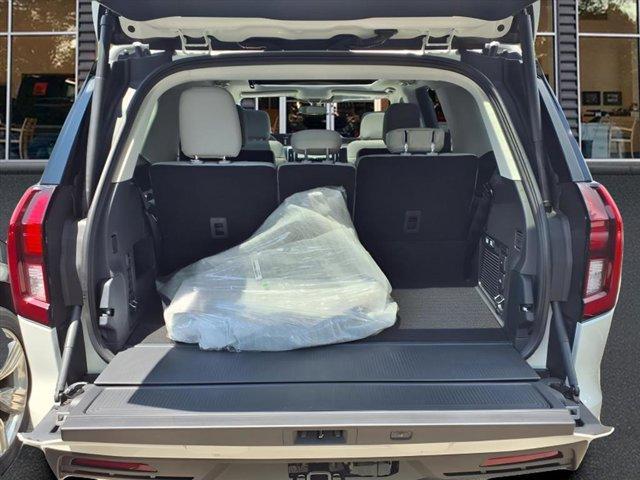 new 2025 Ford Expedition car, priced at $73,630