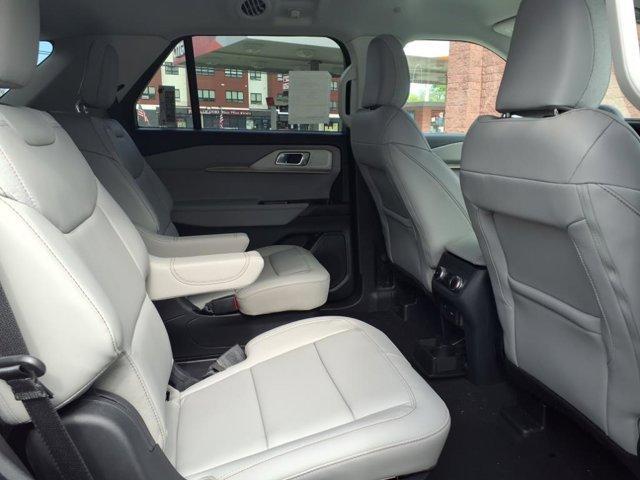 new 2025 Ford Explorer car, priced at $44,703