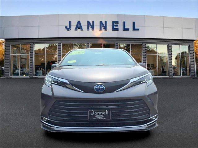 used 2021 Toyota Sienna car, priced at $38,997