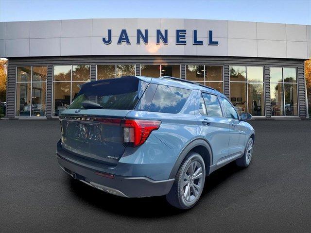 new 2025 Ford Explorer car