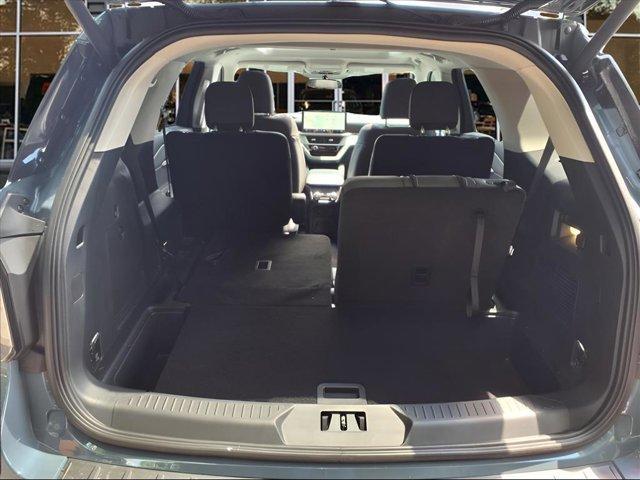 new 2025 Ford Explorer car