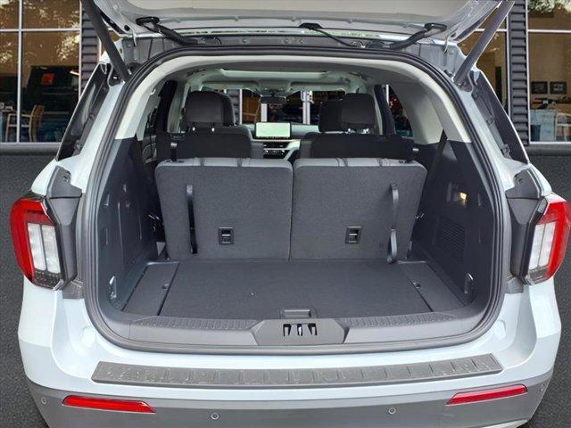 new 2025 Ford Explorer car, priced at $49,953