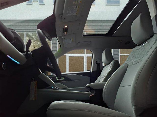 new 2025 Ford Explorer car