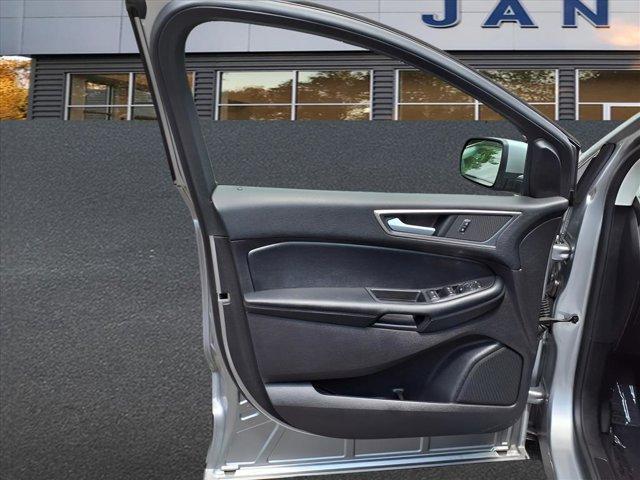 used 2022 Ford Edge car, priced at $31,890