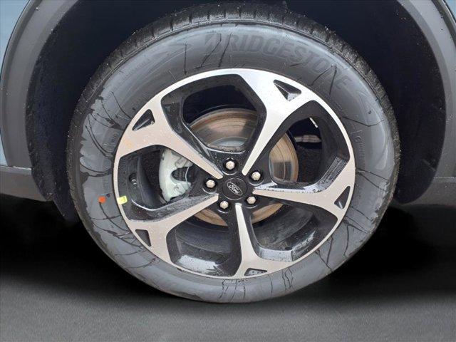 new 2025 Ford Escape car, priced at $39,599