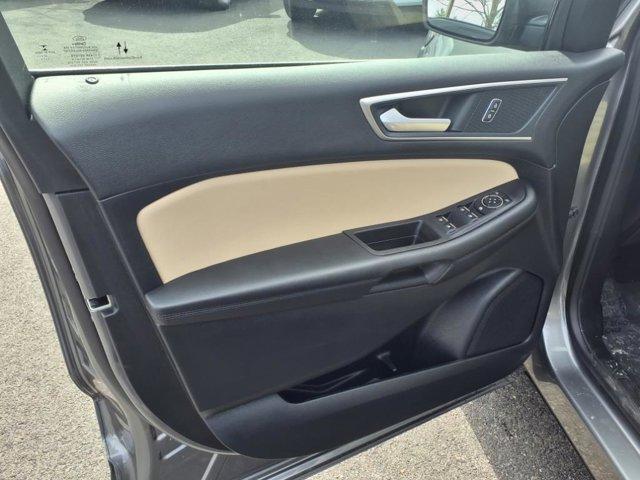 used 2022 Ford Edge car, priced at $27,399