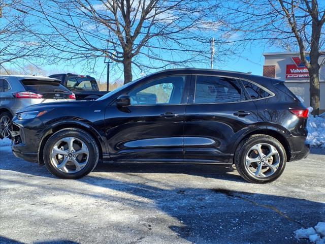 used 2023 Ford Escape car, priced at $29,998