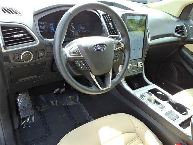 used 2024 Ford Edge car, priced at $29,411