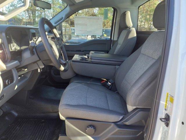 new 2025 Ford F-250 car, priced at $51,399