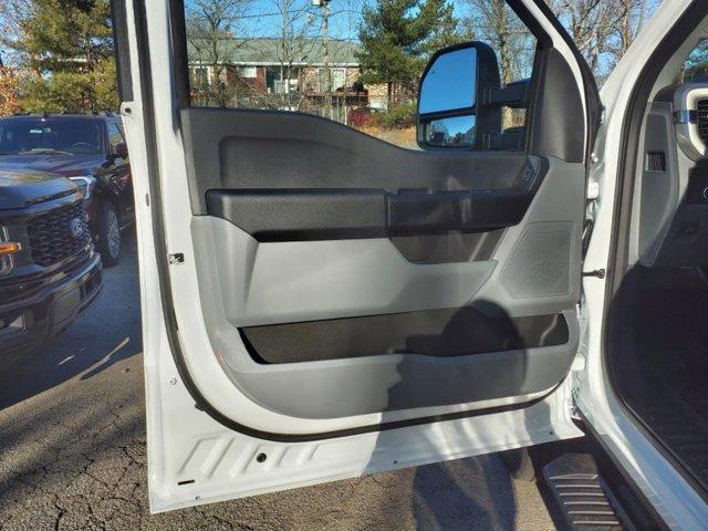 new 2025 Ford F-250 car, priced at $51,399