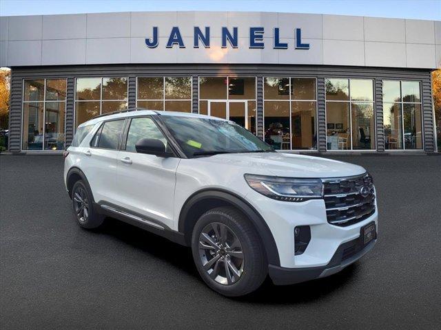 new 2025 Ford Explorer car, priced at $45,999