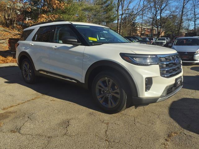 new 2025 Ford Explorer car, priced at $49,799